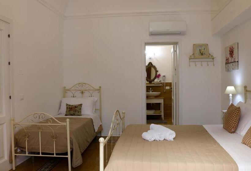 Номер Стандарт Трехместный, Tam Vacanze B&b
