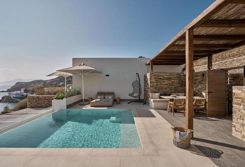 可观景的套房, Ios Grand Pool Suites