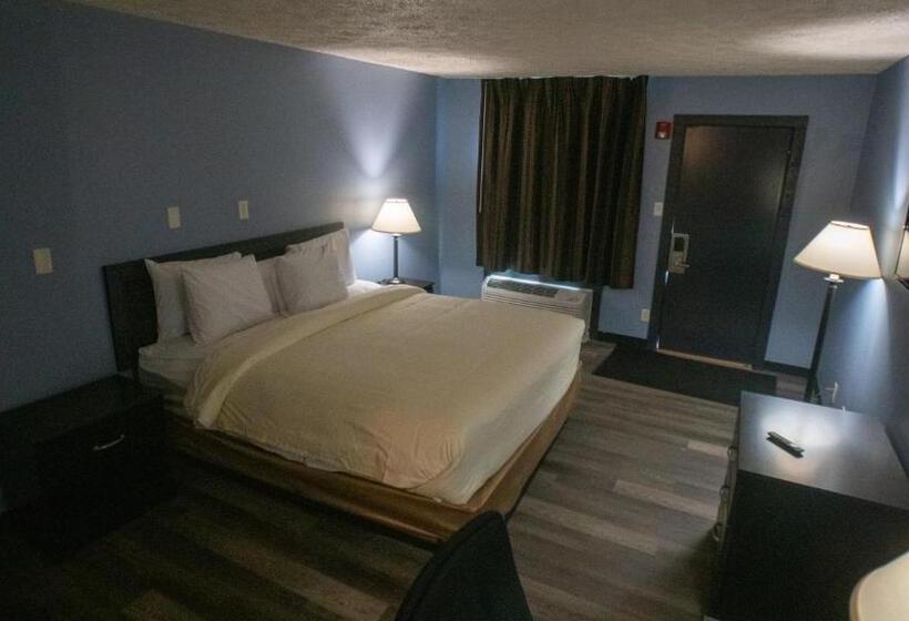 Deluxe Studio, Ashley Motel