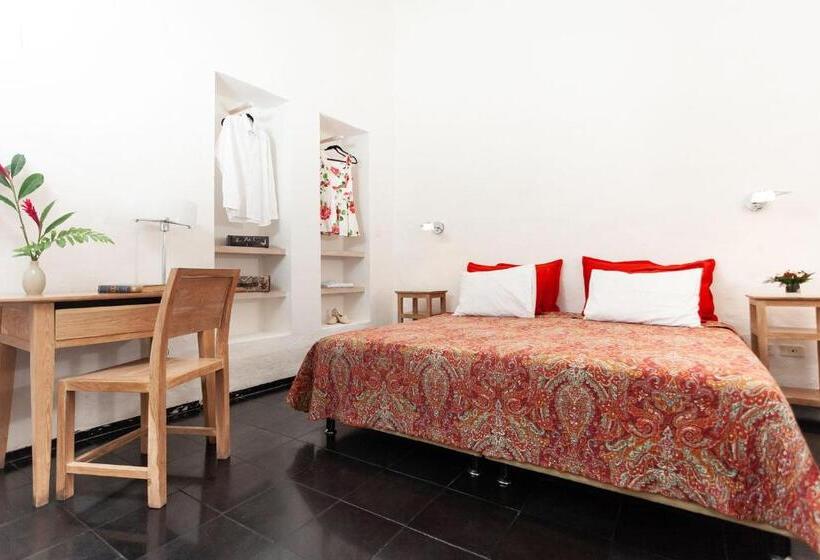 디럭스 트리플 룸, Casa Oniri Hotel Boutique