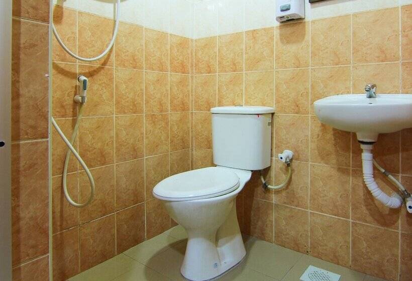 Family Suite, Oyo 11343  Putra Iskandar