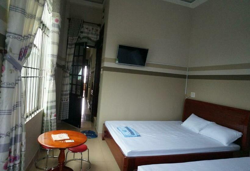 اتاق استاندارد با 2 تخت دوبل, Thanh Lich Guesthouse