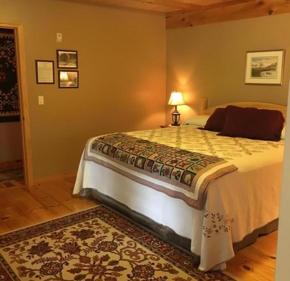 Номер Deluxe Кровать Кинг, Blueberry Fields B&b