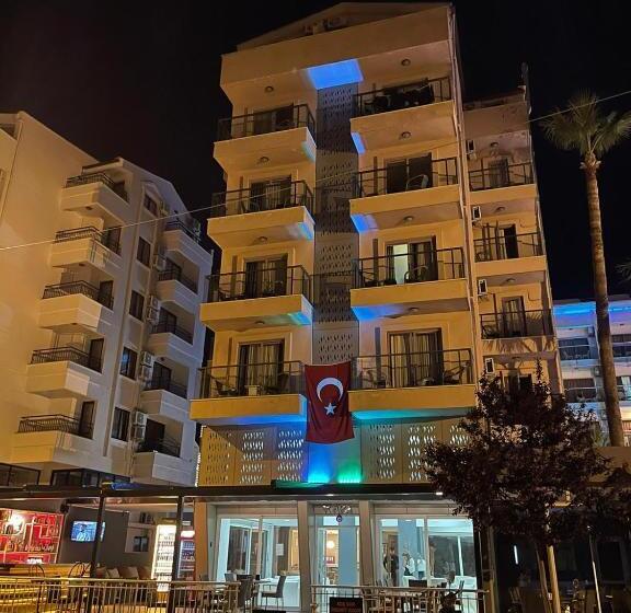 Номер Стандарт Вид на Море, Gold Butik Otel