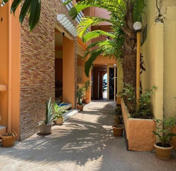 Студия Deluxe, Papa Freds Beach Resort