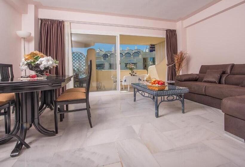 Apartamento 1 Dormitório Vista Mar, Puerto Marina Beach & Golf