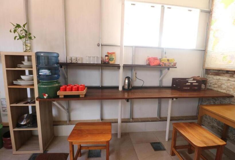 Кровать в Общей Комнате, Seabreeze Hostel Bali