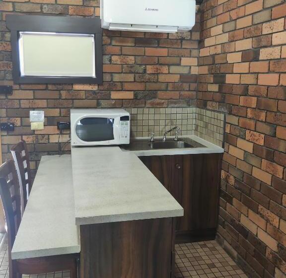 اتاق لوکس, Belvoir Village Motel & Apartments Wodonga