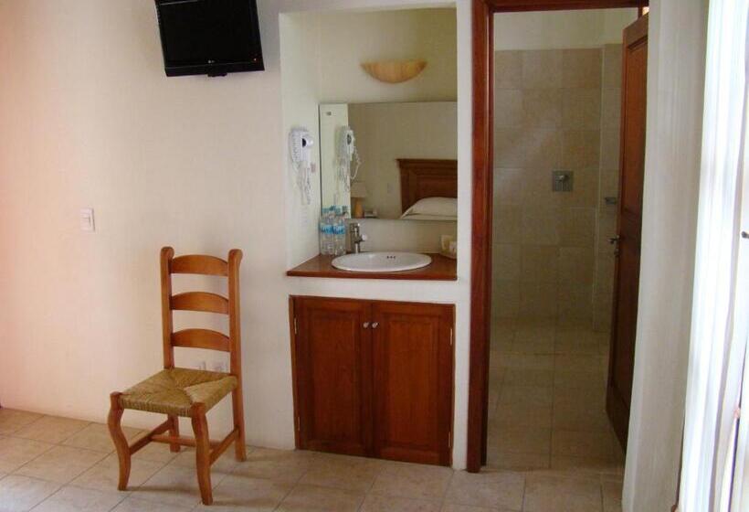 Quarto Estandar, Casa Del Rio