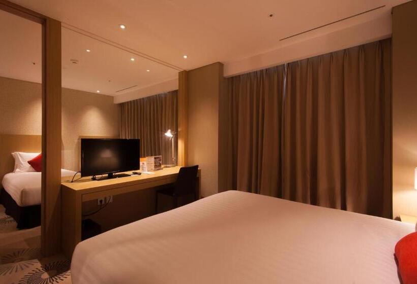 Номер Стандарт Трехместный, Solaria Nishitetsu Hotel Busan