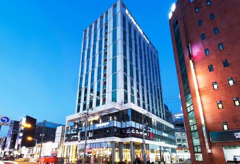 Номер Стандарт, Solaria Nishitetsu Hotel Busan