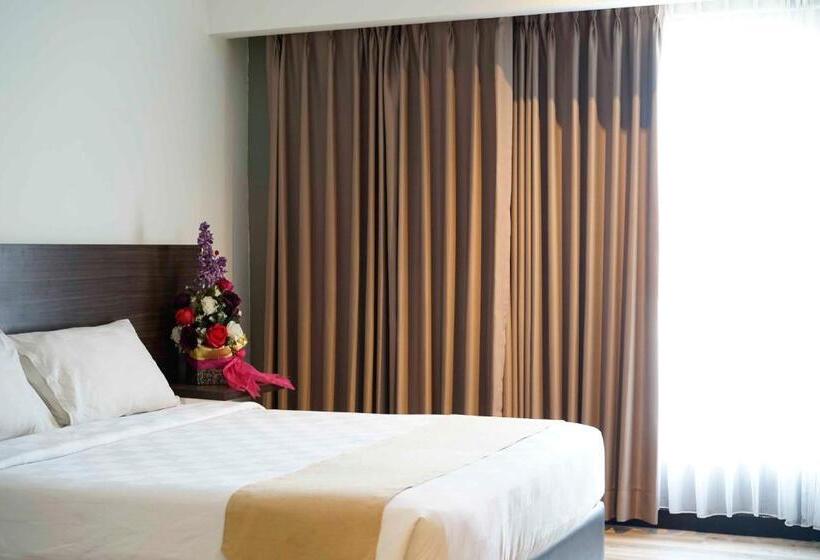 Номер Deluxe, Yunna Hotel Lampung