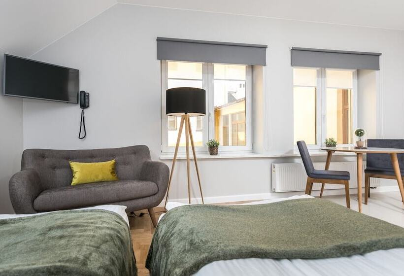 Номер Superior, Venetian House Market Square Apart