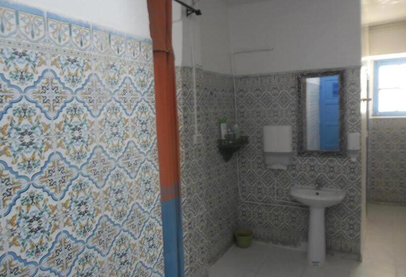 اتاق استاندارد یک نفره, Dar Ya