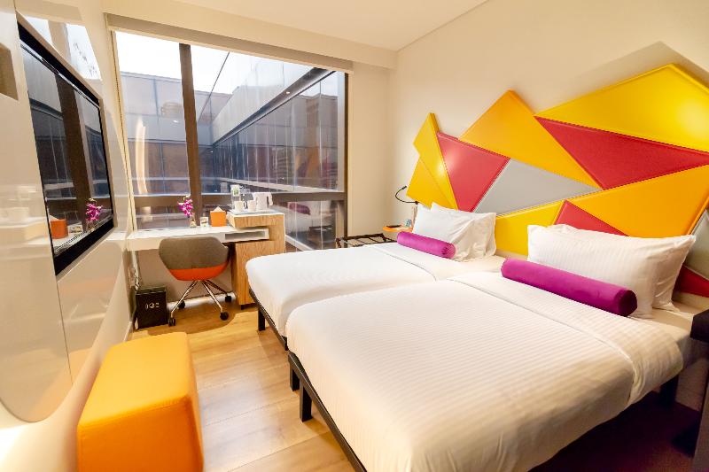 Standard Room Pool View, Ibis Styles Singapore On Macpherson