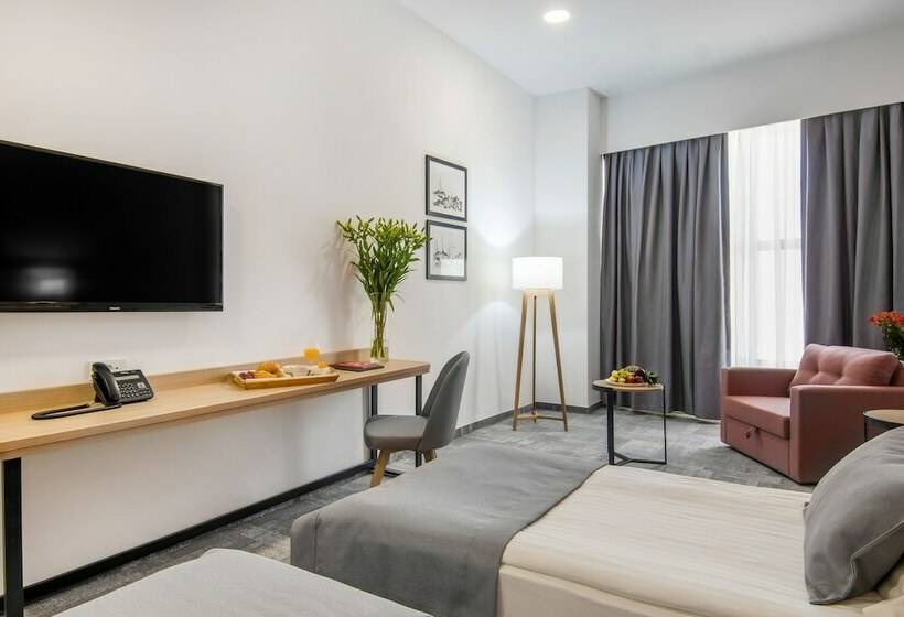 Номер Deluxe, Split Inn By President