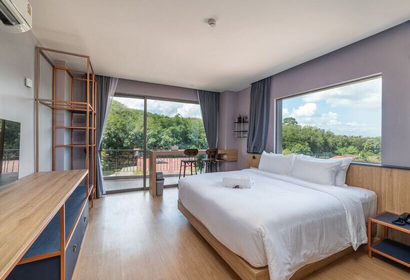 Номер Deluxe, The Blue Hotel   Sha Plus