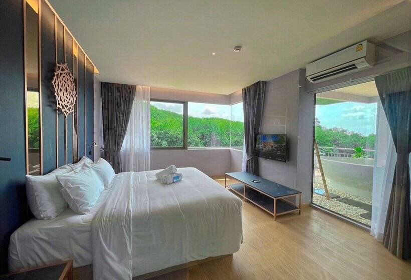Люкс Повышенной Комфортности, The Blue Hotel   Sha Plus