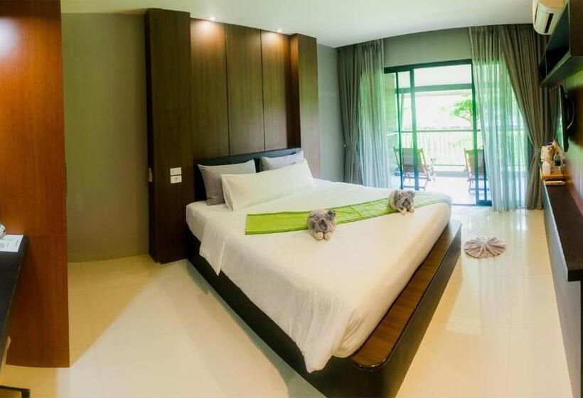 Номер Deluxe Вид на Сад, The Breeze Lipe Resort