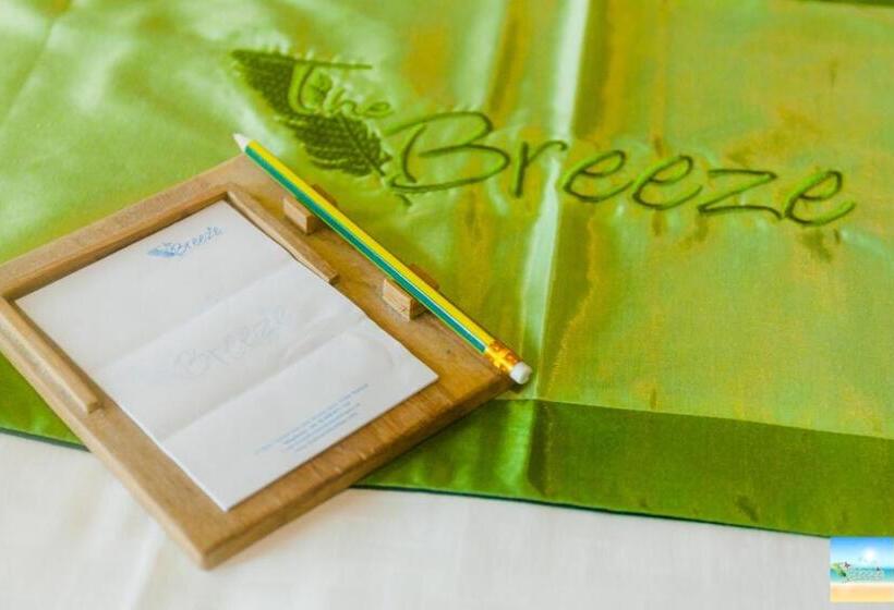 Номер Deluxe Вид на Сад, The Breeze Lipe Resort
