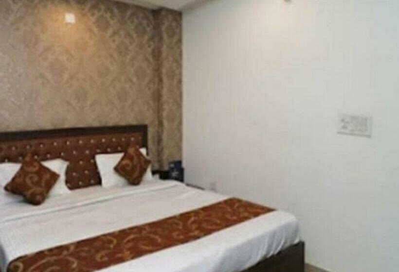 家庭间, C.p Residency By Wb Inn