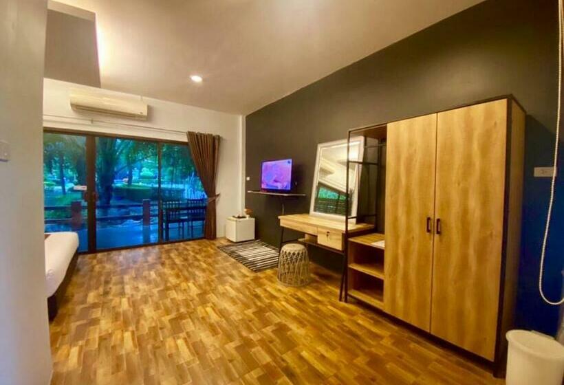 스탠다드 발코니 룸, The Canal Garden Resort