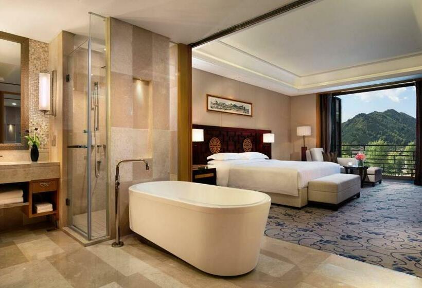 Номер Deluxe, Wutai Mountain Marriott