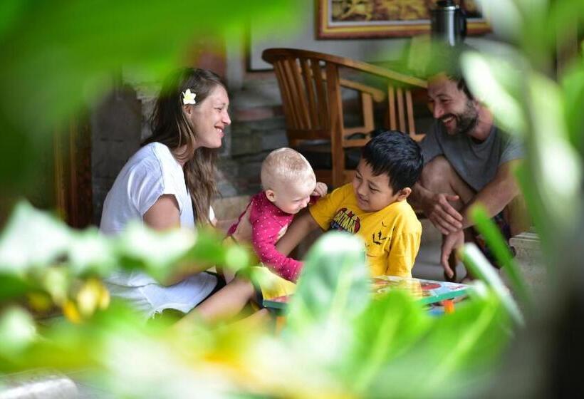 Номер Стандарт, Shindu Home Stay