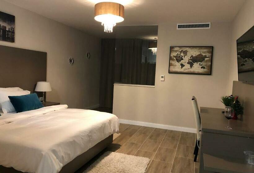 اتاق لوکس با تخت بزرگ, Vila Roca Hotel And Spa