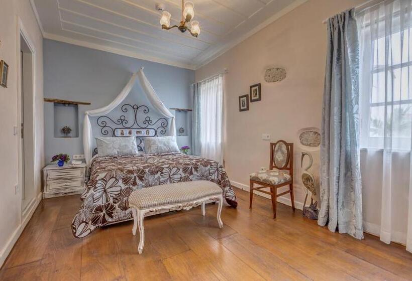 اتاق لوکس, Erendira Hotel   Special Class