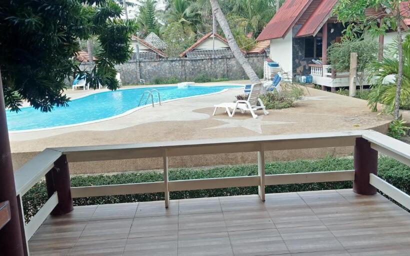 豪华洋房, Lanta Summer House 1