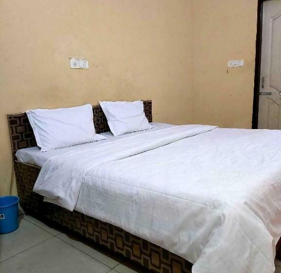 Трехместный Номер Классика, 81157g Amy Inn