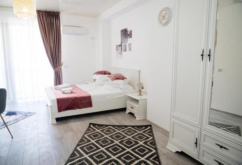 استودیو استاندارد با بالکن, Almar Luxury Residence   Renting Apartments & Free Pool