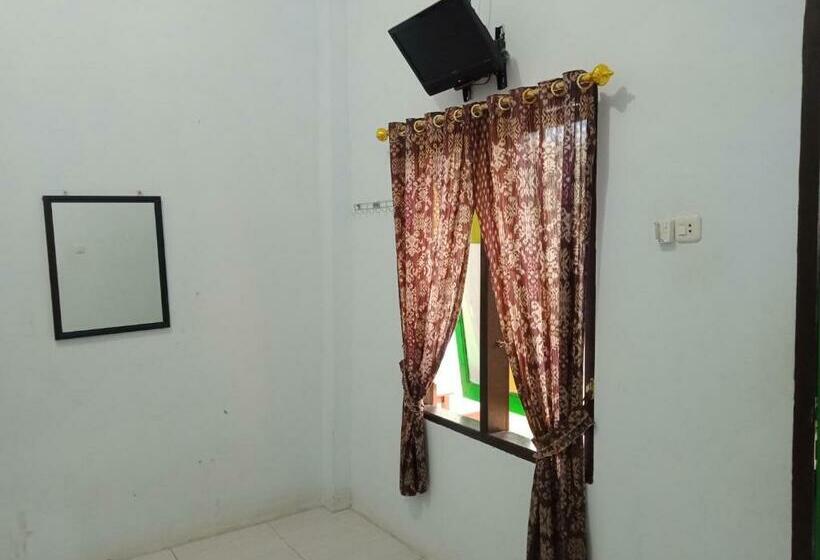اتاق استاندارد, Sipakatau Homestay Bira