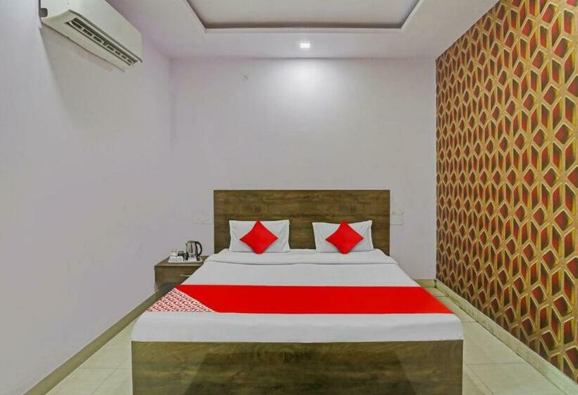 Трехместный Номер Классика, Oyo Flagship 81084 The Nandan Inn