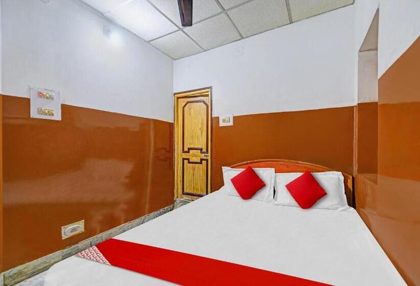 Номер Стандарт, Oyo Flagship 81060 Tulsi Inn
