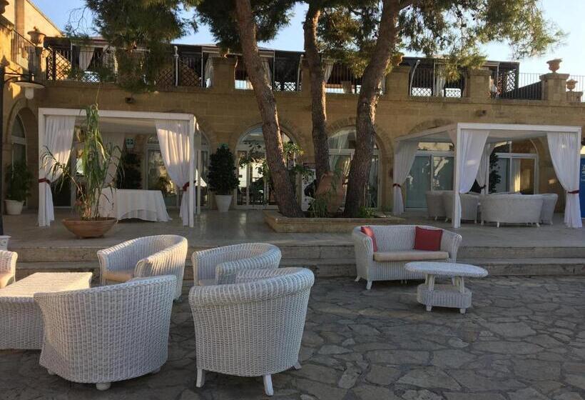 Апартаменты 1 Спальня Нижний Этаж, Messapia Hotel & Resort