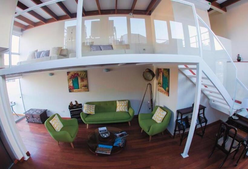 Люкс Премиум, Atrium Miraflores