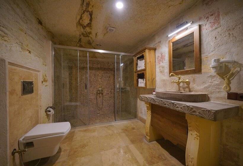 Номер Deluxe, Fairyland Cave