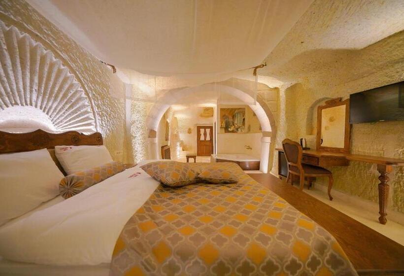 Номер Deluxe, Fairyland Cave