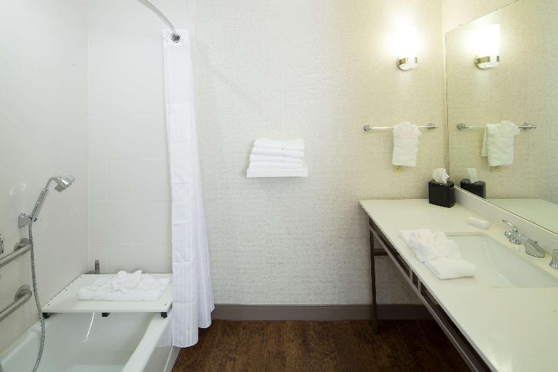 Люкс Кровать Кинг, Hilton Garden Inn Longview