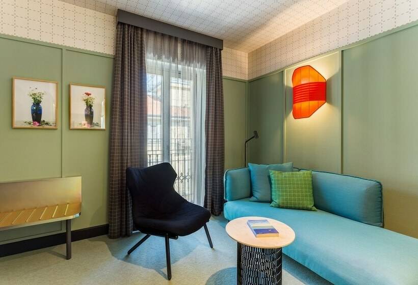 سوییت جونیور, Room Mate Giulia