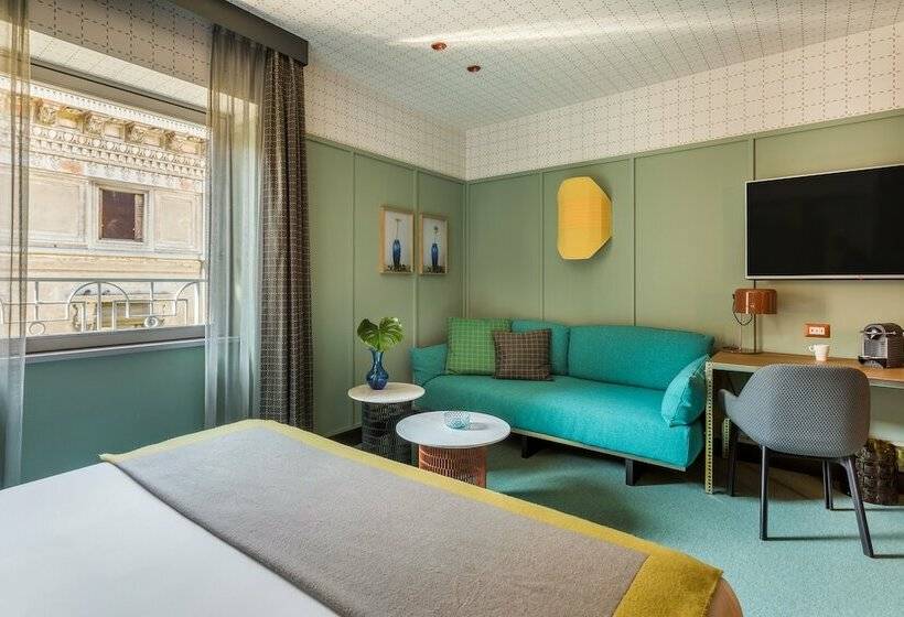 اتاق لوکس, Room Mate Giulia