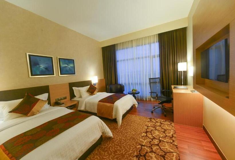اتاق سوپریور با تخت بزرگ, The Light Hotel Penang