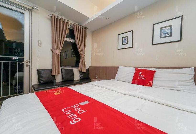 Студия Deluxe, Redliving Apartemen Easton Park Jatinangor   Azhimah Rooms