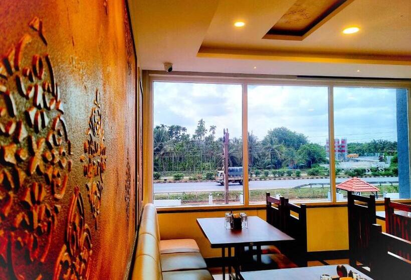 标准间, Sadanand S Highway Inn, Tumkur