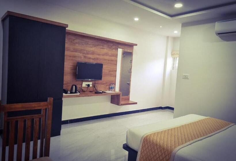 标准间, Sadanand S Highway Inn, Tumkur