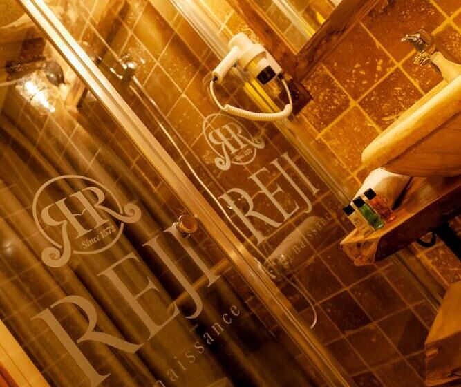 اتاق لوکس, Reji Boutique