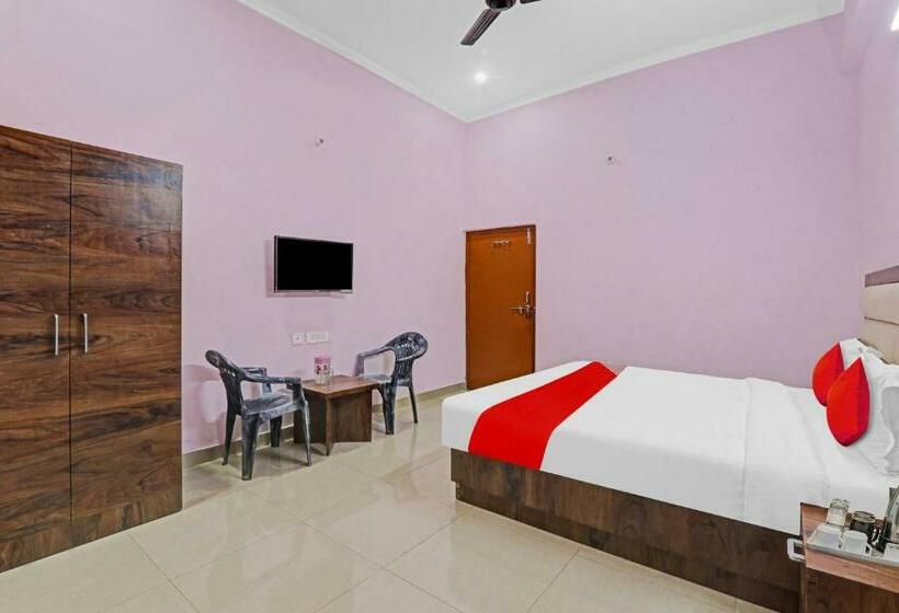 Трехместный Номер Классика, Flagship Vrindavan Resort