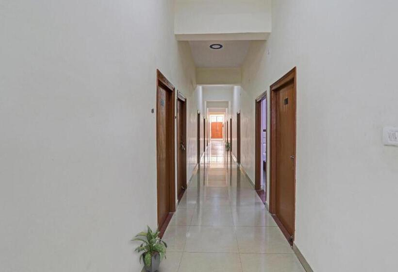 Трехместный Номер Классика, Flagship Vrindavan Resort
